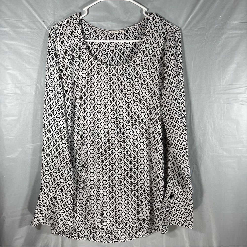 Pleione Women's Blouse Sz Medium Black White Pullover Long Sleeve Work Career